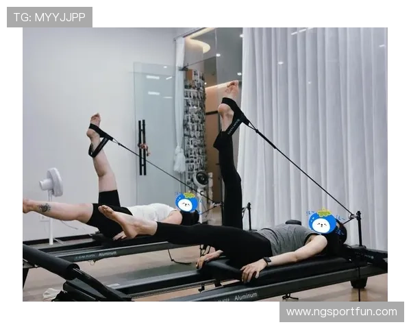 如何使用侧腹健身器材？核心力量锻炼法分享